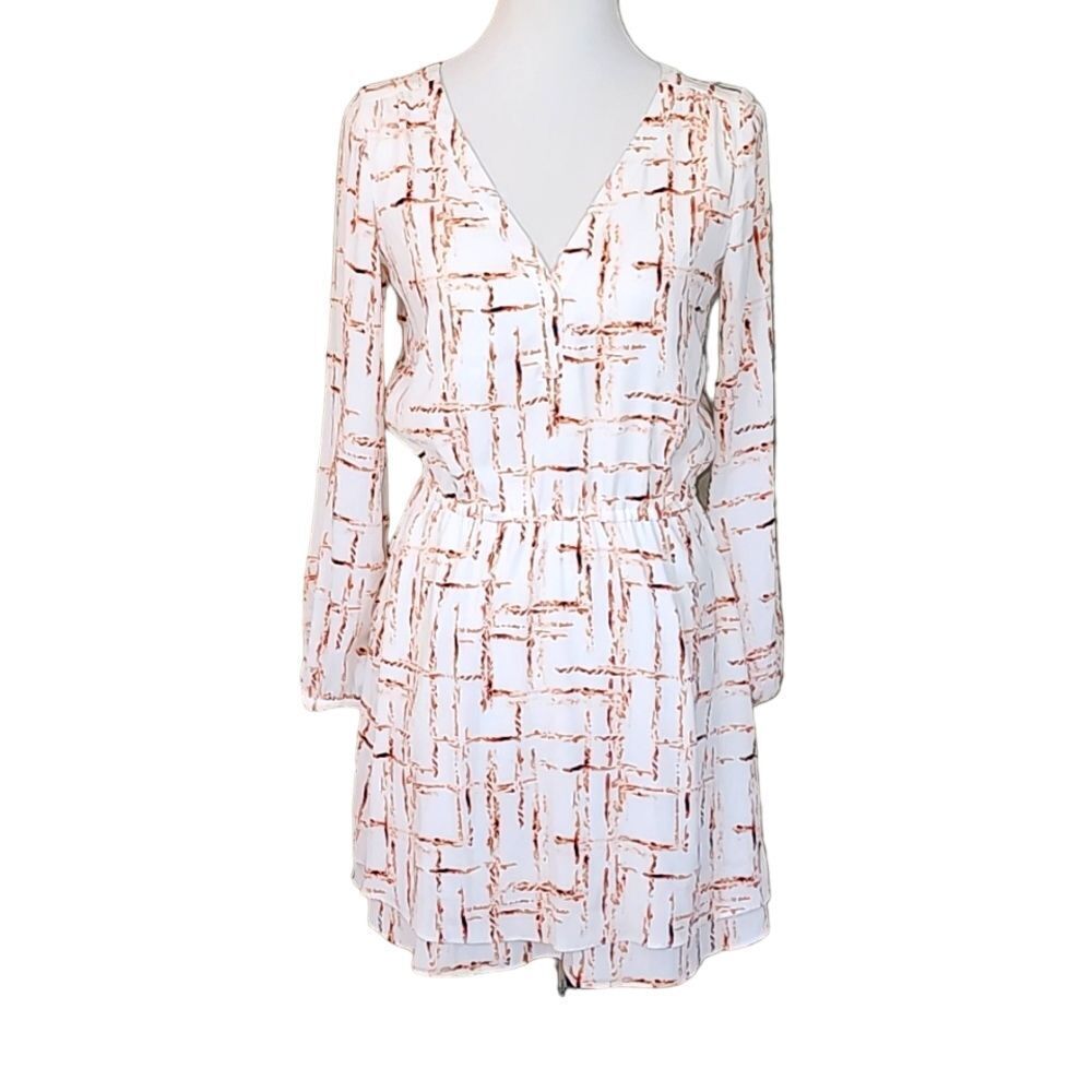 White House‎ Black Market Dress Size 0
